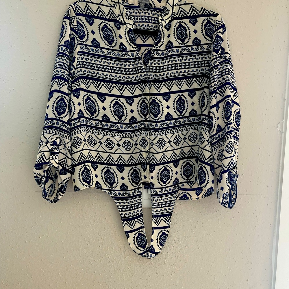 Charlotte russe blue and cream blouse